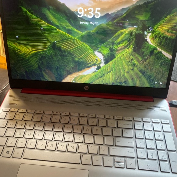 HP Laptop Pc 15 - Picture 3 of 6